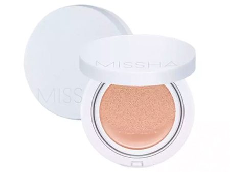 Magic Cushion Moist Up For Sale